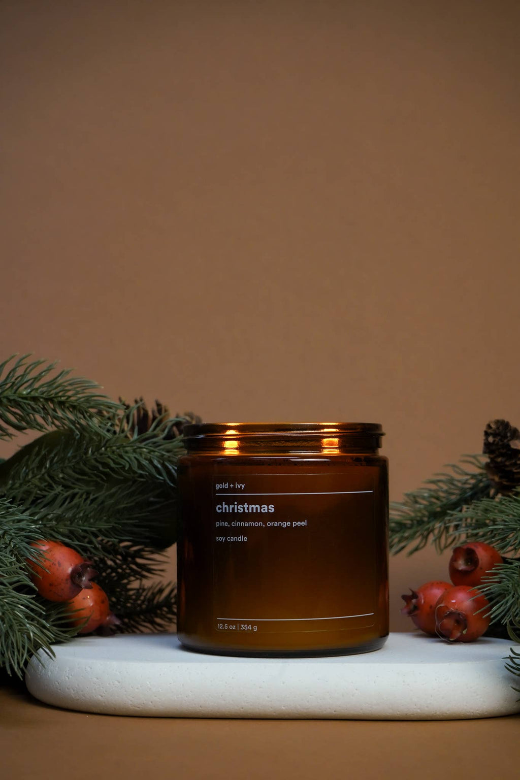 Christmas soy candle - pine, cinnamon, orange peel
