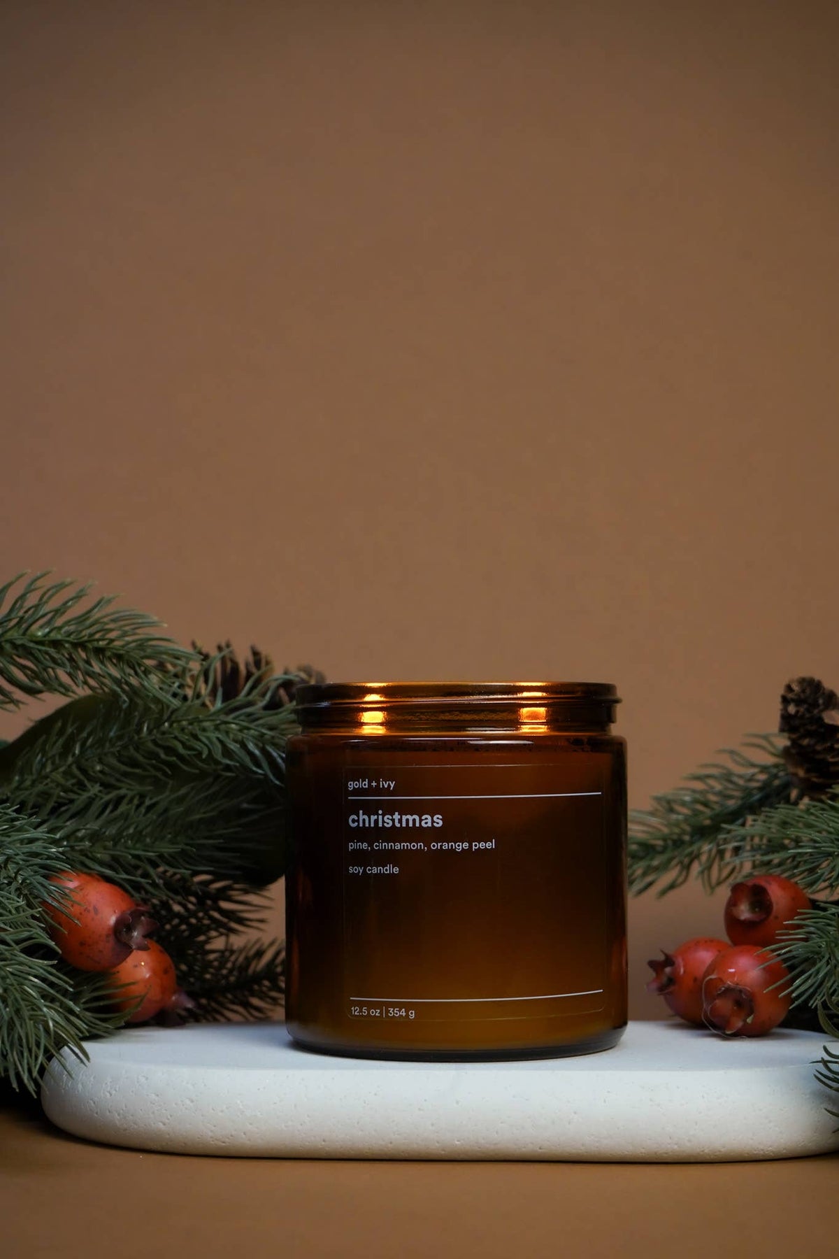 Christmas soy candle - pine, cinnamon, orange peel