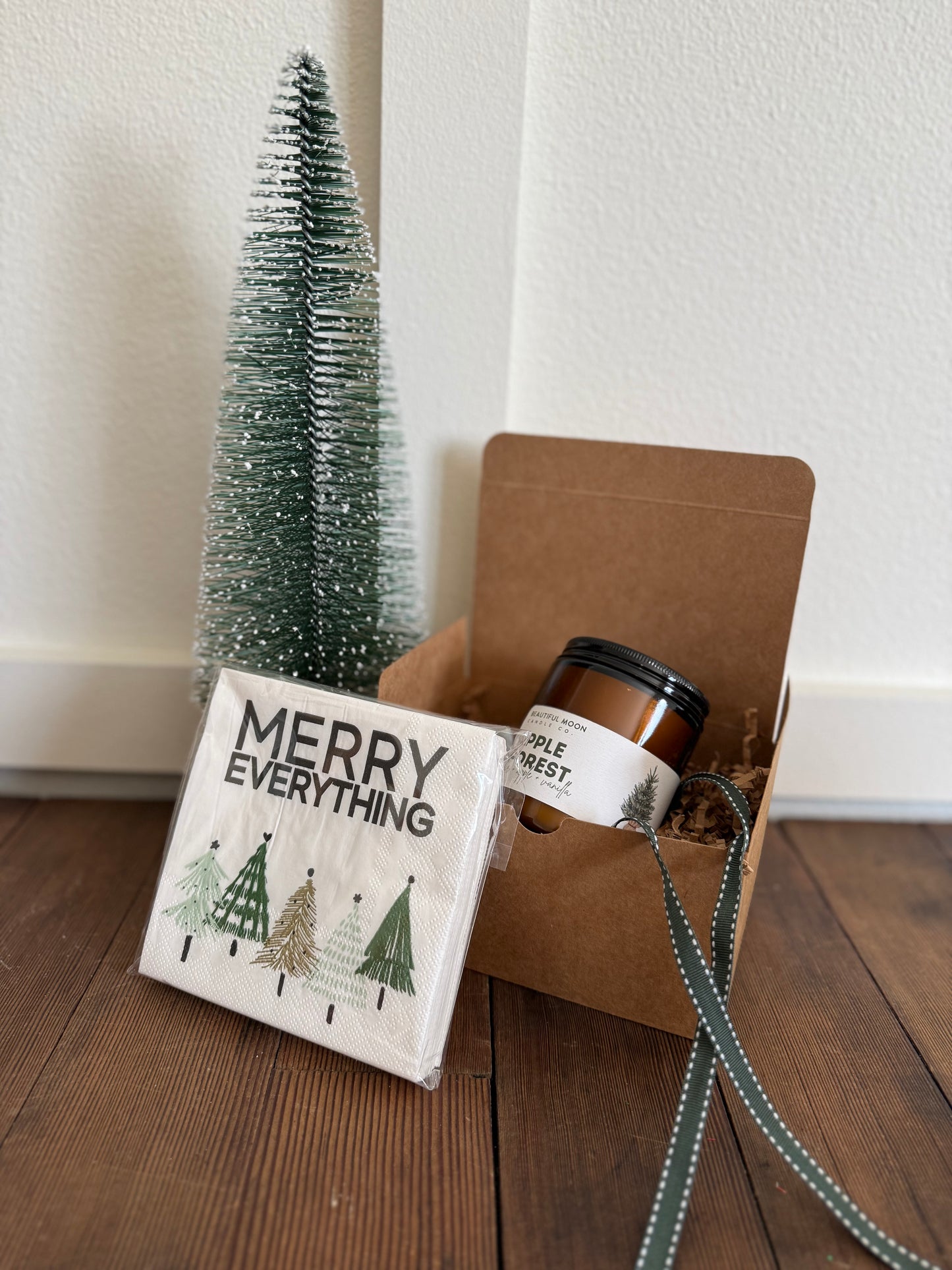 Cocktail Napkin - Merry Everything