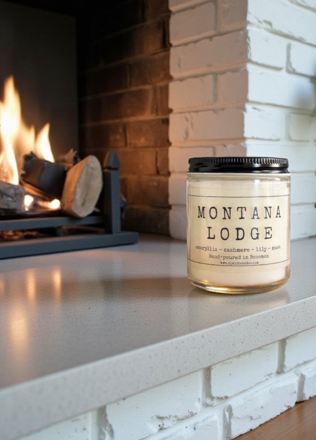 Montana Lodge | Cashmere & Musk | Hand-Poured Soy Candle.